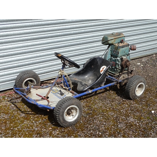 899 - A late 20thC petrol Go Kart, fitted with an Acme AL 215 B 5hp petrol engine, approx 57