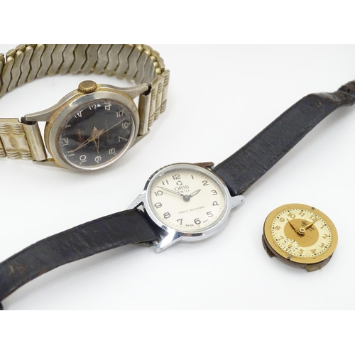 324 - A quantity of assorted items, comprising a 1953 Queen Elizabeth II coronation crown / five shillings... 