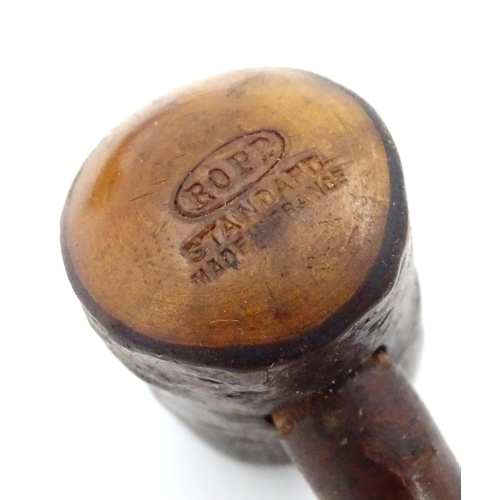 89 - A quantity of mid 20thC smoking pipes / estate pipes , comprising an author marked 'Wessex - hand ma... 