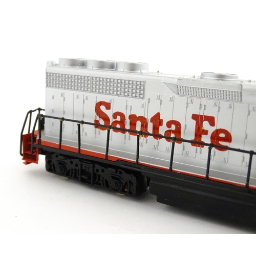 854 - Toys - Model Train / Railway Interest : Bachmann HO scale model electric train / locomotive no. 651 ... 