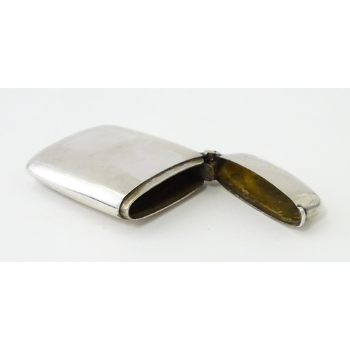 342 - A Victorian silver vesta case hallmarked Birmingham 1894, maker John Millward Banks . Approx. 2 1/4