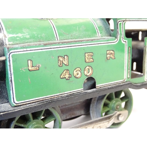 852 - Toys - Model Train / Railway Interest : A Hornby O gauge Type 101 0-4-0 clockwork tank locomotive LN... 