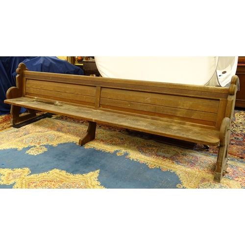 1577 - A Victorian pitch pine church pew , the carved uprights with trefoil terminals , approx 124