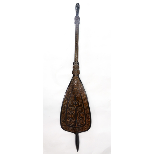 1109 - Ethnographic / Native / Tribal : A 20thC French Polynesian ceremonial paddle with carved banded deco... 