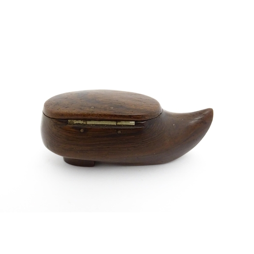 1193 - Treen : A 19thC Continental shoe snuff box of clog form with upturned toe and hinged lid. Approx. 3 ... 