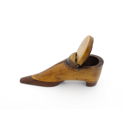 1196 - Treen : A 19thC shoe snuff box of slender form with hinged lid and inlaid detail. Approx. 4