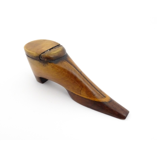 1196 - Treen : A 19thC shoe snuff box of slender form with hinged lid and inlaid detail. Approx. 4