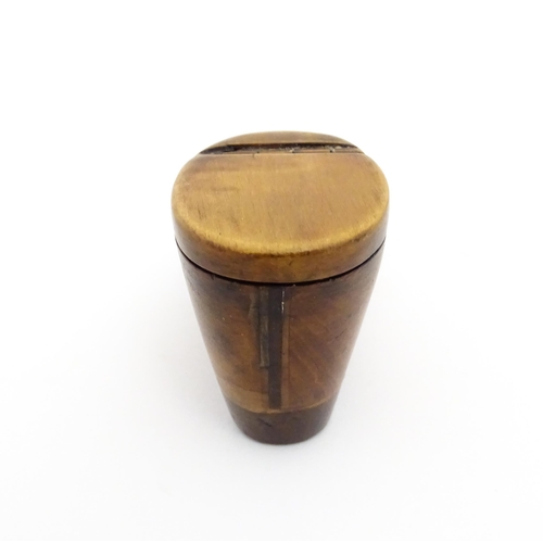 1196 - Treen : A 19thC shoe snuff box of slender form with hinged lid and inlaid detail. Approx. 4