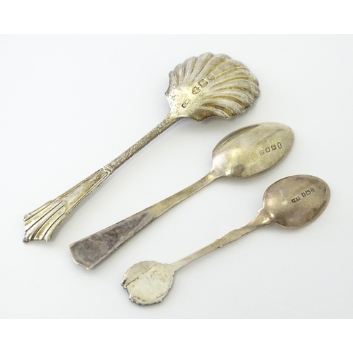 350 - A quantity of assorted silver items to include ice tongs hallmarked Sheffield 1912, maker Joseph Rod... 