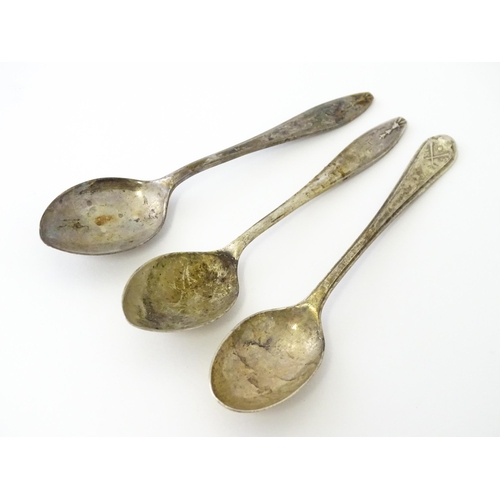 350 - A quantity of assorted silver items to include ice tongs hallmarked Sheffield 1912, maker Joseph Rod... 