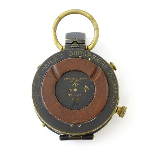 838 - Militaria , First World War / World War One / WWI / WW1 : a Verner's Patent VI compass by Cruchon & ... 