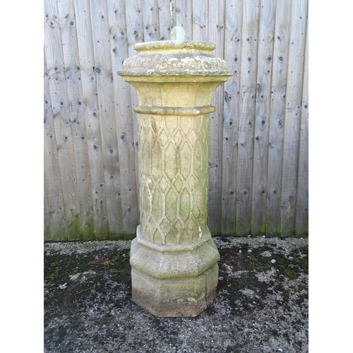 827 - Garden / Architectural: a 19thC Doulton Lambeth stoneware chimney pot. Approx. 44