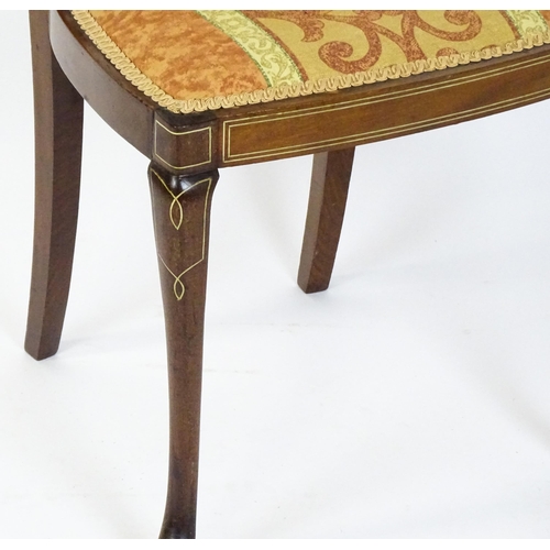 1625 - An Edwardian mahogany side chair with satinwood and bone inlay above a central splat with a carved f... 