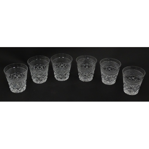 796 - A quantity of assorted glassware to including various drinking glasses, Champagne flutes etc. Flutes... 