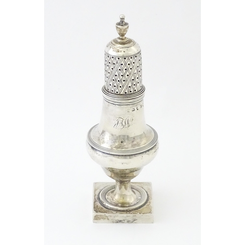 475 - A silver sugar caster hallmarked London 1798 Maker Peter & Ann Bateman.  Approx. 6 1/4