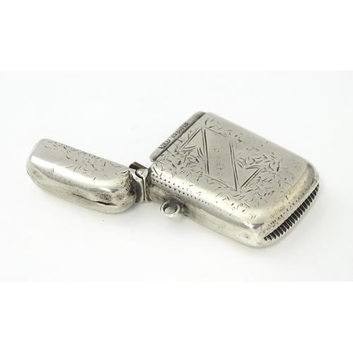 477 - A silver vesta case hallmarked Birmingham 1902, maker William Oliver. Approx. 2