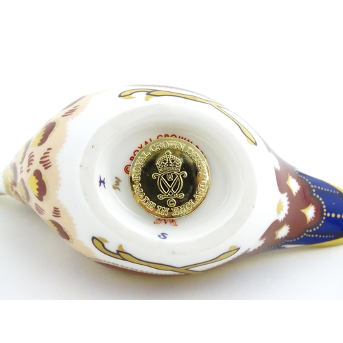 108 - A Royal Crown Derby paperweight modelled as a Nuthatch. Marked under. Approx. 4 1/2