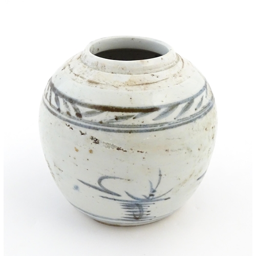 16 - A Chinese blue and white jar with brushwork decoration. Approx. 4 3/4