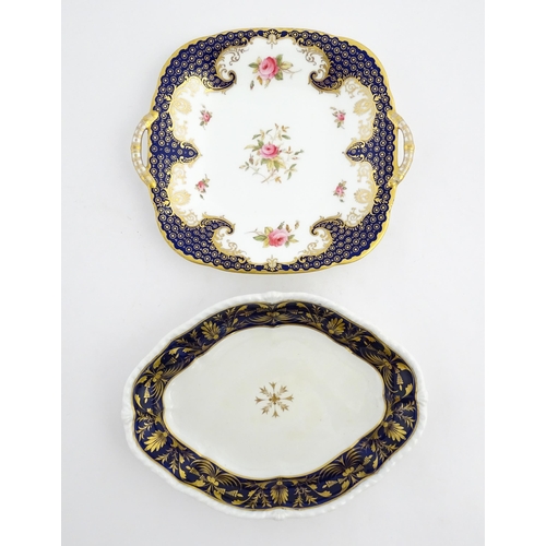 84 - A Derby dish of shaped form with cobalt blue border with gilt foliate decoration. Together with a Co... 