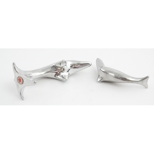 1007 - Two Canadian Hoselton sculptures, one modelled as a sealion, the other as a dolphin. Dolphin approx.... 