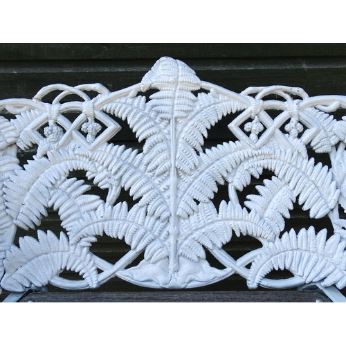 1344 - Garden / Architectural : A cast aluminium garden bench in the manner of the Coalbrookdale fern patte... 