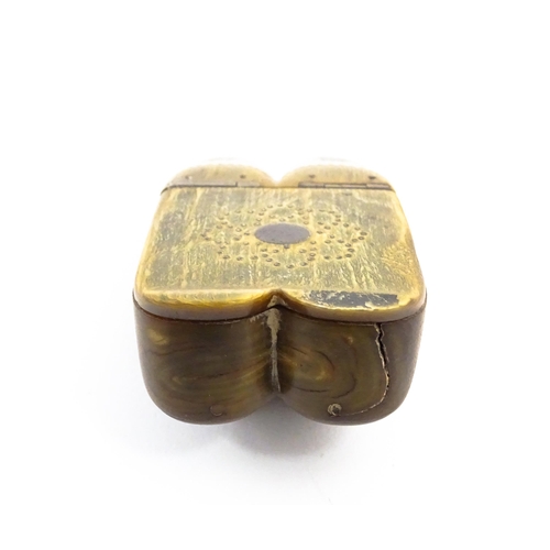 1158 - A 19thC horn double shoe snuff box modelled as a pair of shoes with hinged top and inlaid brass stud... 