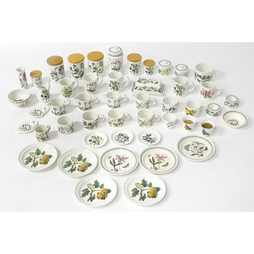 196 - A quantity of Portmeirion wares in the Pomona and Botanic Gardens patterns to include jugs, mugs, ca... 