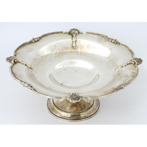 508 - A silver pedestal bowl / tazza hallmarked Birmingham 1924, maker Adie Bros Ltd. Approx. 8 3/4