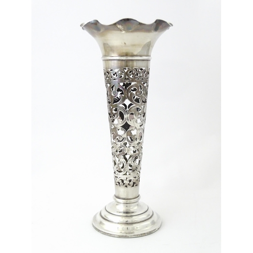 520 - A silver centrepiece epergne stand of fluted form with pierced hallmarked Chester 1906, maker Walker... 