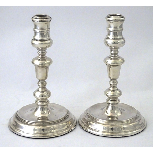 524 - A pair of silver candlesticks hallmarked London 1978, maker John Henry Odell. Approx. 7 1/4