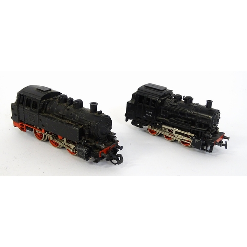 852 - Toys - Model Train / Railway Interest : A large quantity of Marklin railway items to include electri... 