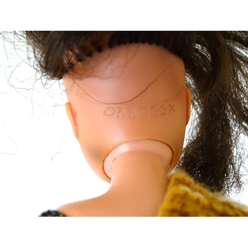 866 - Toys: A quantity of Sindy items to include a Sindy doll numbered 033055X to back of head, a Camping ... 