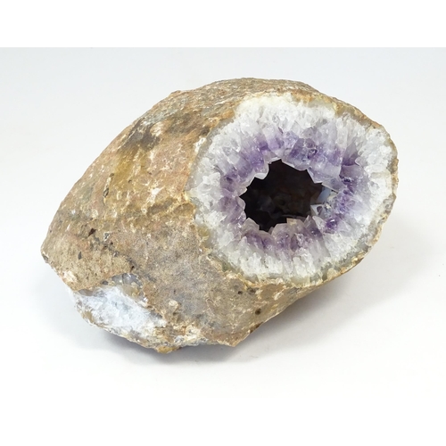 1070 - Natural History / Geology Interest: An amethyst crystal geode. Approx. 6