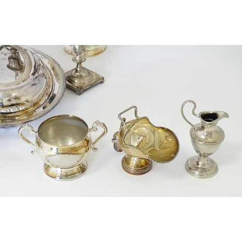 579 - A quantity of silver plated items to include candelabra, entree dishes, coffee pot, candlestick, cru... 