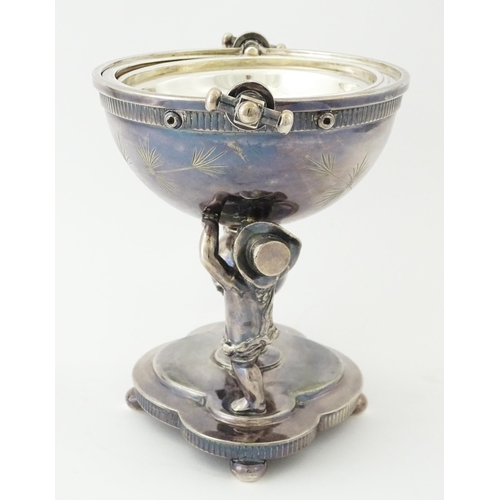 587 - An American silver plate serving dish with figural detail, maker Reed & Barton. Approx. 9 1/2