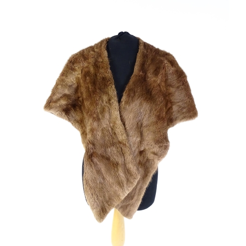 1291 - Vintage fashion / clothing: A vintage fur stole with Dickins and Jones label to the inside