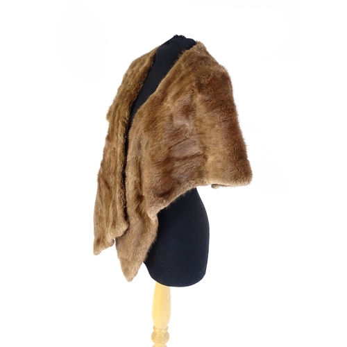 1291 - Vintage fashion / clothing: A vintage fur stole with Dickins and Jones label to the inside