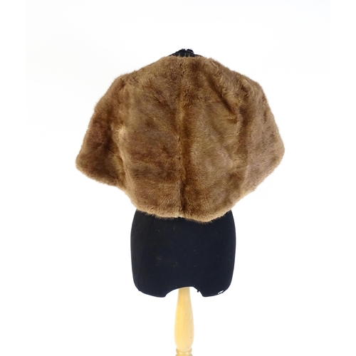 1291 - Vintage fashion / clothing: A vintage fur stole with Dickins and Jones label to the inside