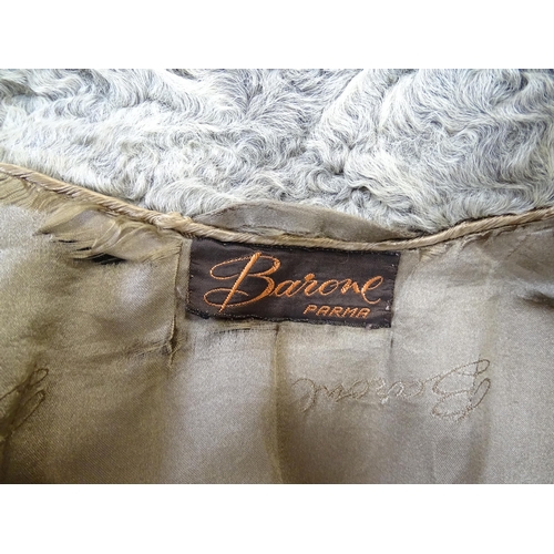 1300 - Vintage fashion / clothing: A mid length blonde Persian lamb fur coat by Barone, Parma. Chest approx... 