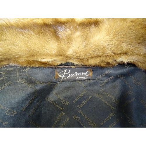 1301 - Vintage fashion / clothing: A vintage fur coat from Barone, Parma. Chest approx. 48