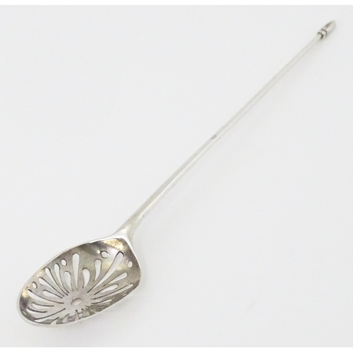 276 - An 18thC silver spoon / mote spoon,  maker TEGS. London c1763. Approx. 6