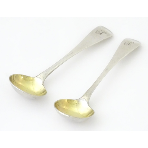 329 - A pair of silver salt spoons hallmarked London 1832, maker James Payne. Approx. 4