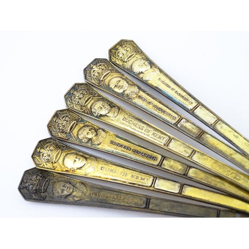 362 - A set of six commemorative / souvenir silver gilt teaspoons depicting various members of the Royal F... 