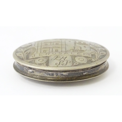 461 - A Continental .835 silver compact depicting engraved scene to lid titled Jerusalem, maker Leo Gersti... 