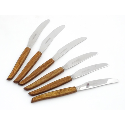 1115 - A vintage / retro Glosswood of Sheffield canteen of teak handled cutlery, comprising knives, forks a... 