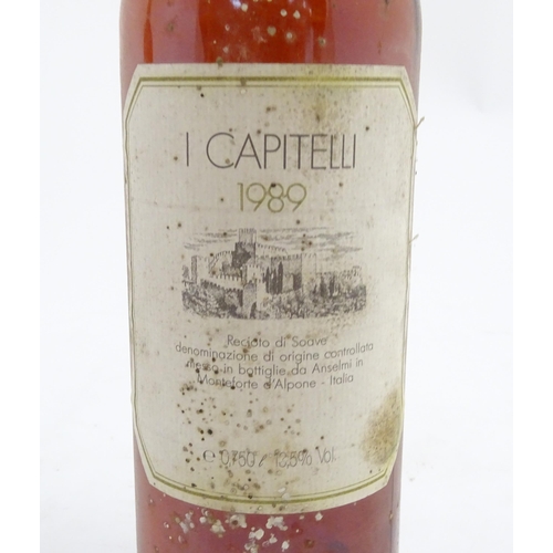 1128 - Five bottles of Italian wine, comprising two 1989 750ml bottles of I. Capitelli Recioto di Soave ros... 