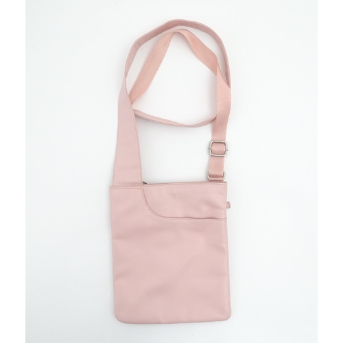 1324 - Vintage fashion / clothing: Two Radley handbags comprising a pale pink crossbody bag, approx 8 1/2