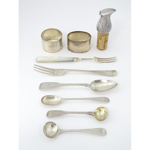 415 - A quantity of assorted silver items to include a napkin ring hallmarked Birmingham 1943, maker J B C... 