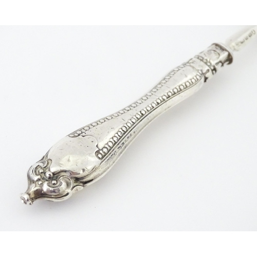 437 - A Victorian silver fork hallmarked Sheffield c. 1869, maker Martin, Hall & Co. Approx. 6 1/4