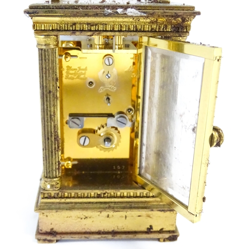 1401 - A Matthew Norman small brass carriage clock.  Approx 4 1/2